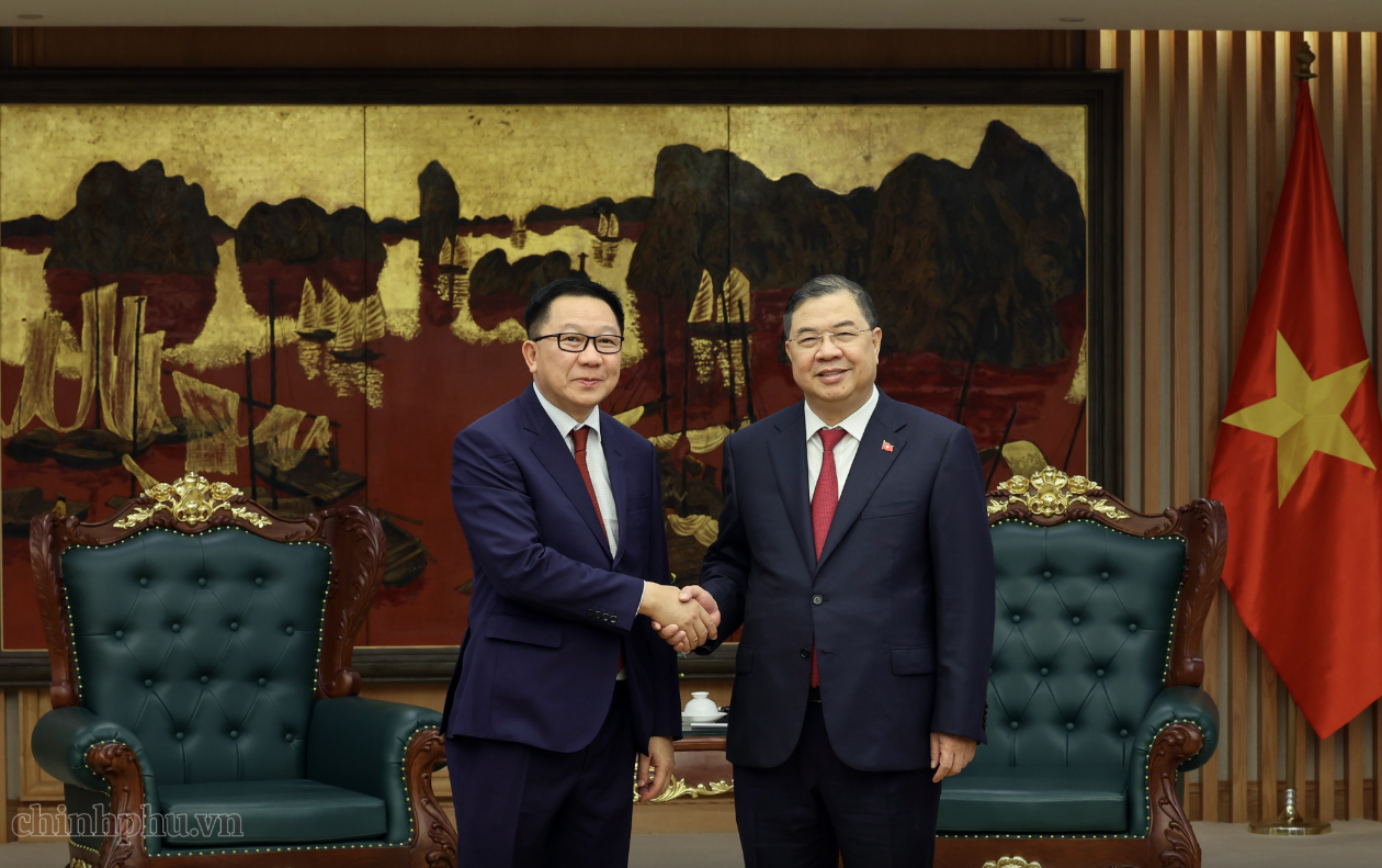 Phó thủ tướng Thường trực Phạm Gia Túc tiếp Bộ trưởng Bộ Nông nghiệp và Môi trường Lào